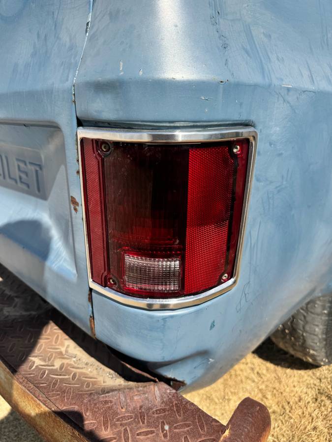 Chevrolet-silverado-1500-1983-8