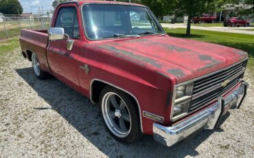 Chevrolet-silverado-1500-1983-red-1