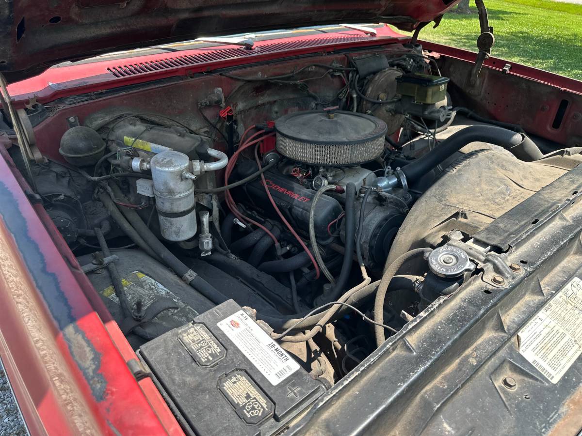 Chevrolet-silverado-1500-1983-red-4