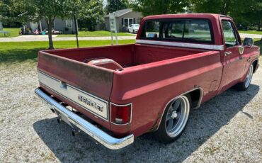 Chevrolet-silverado-1500-1983-red-9