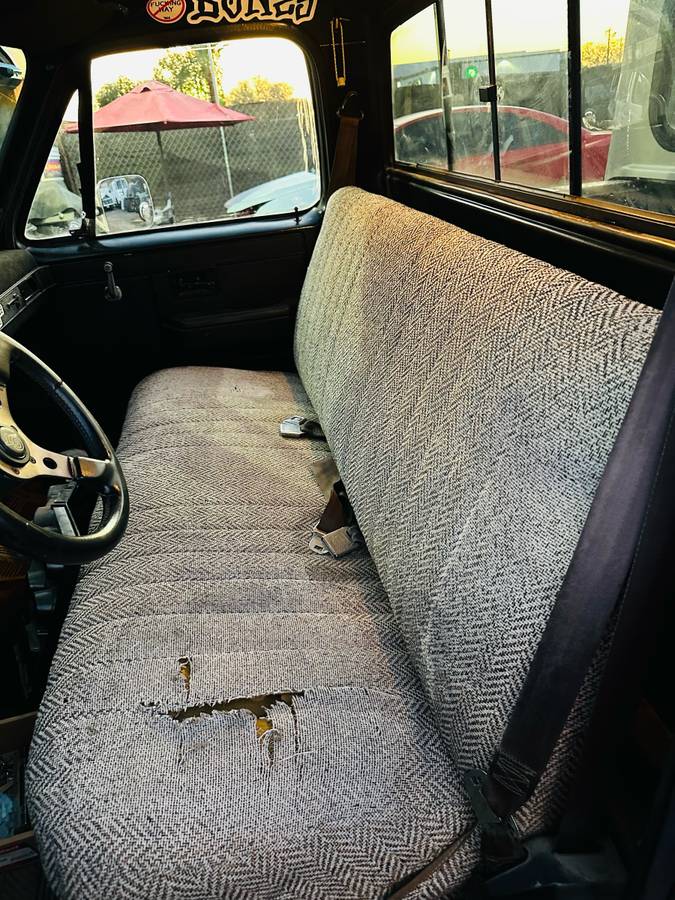 Chevrolet-silverado-1500-1983-white-5