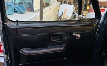 Chevrolet-silverado-1500-1983-white-6
