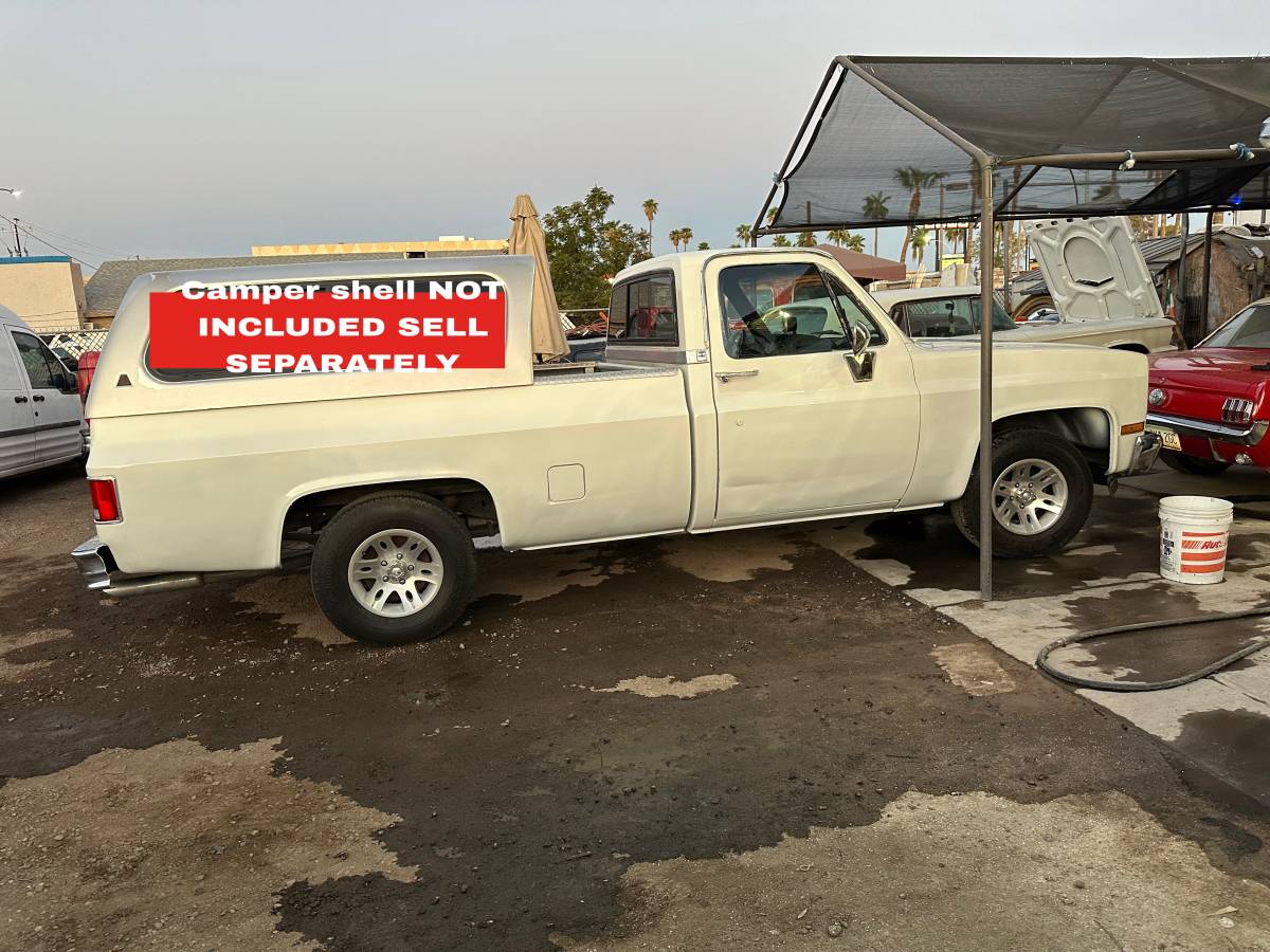 Chevrolet-silverado-1500-1983-white
