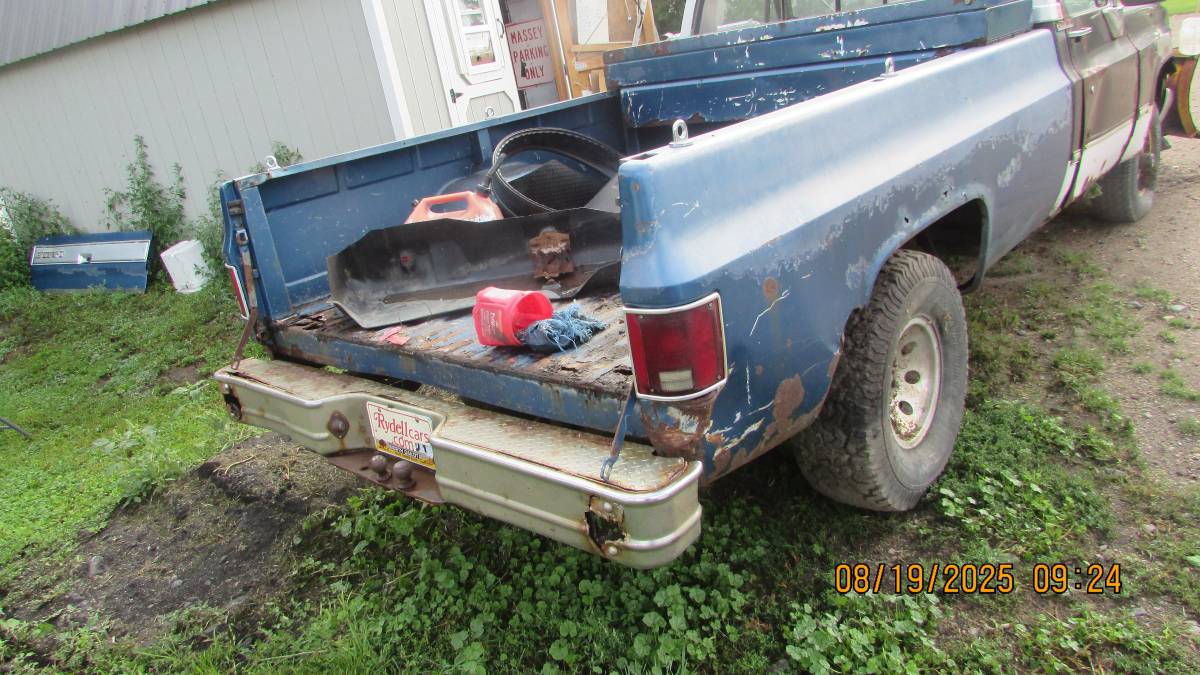 Chevrolet-silverado-1500-1984-1