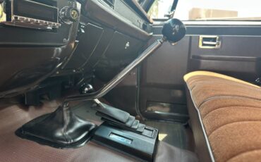 Chevrolet-silverado-1500-1984-17