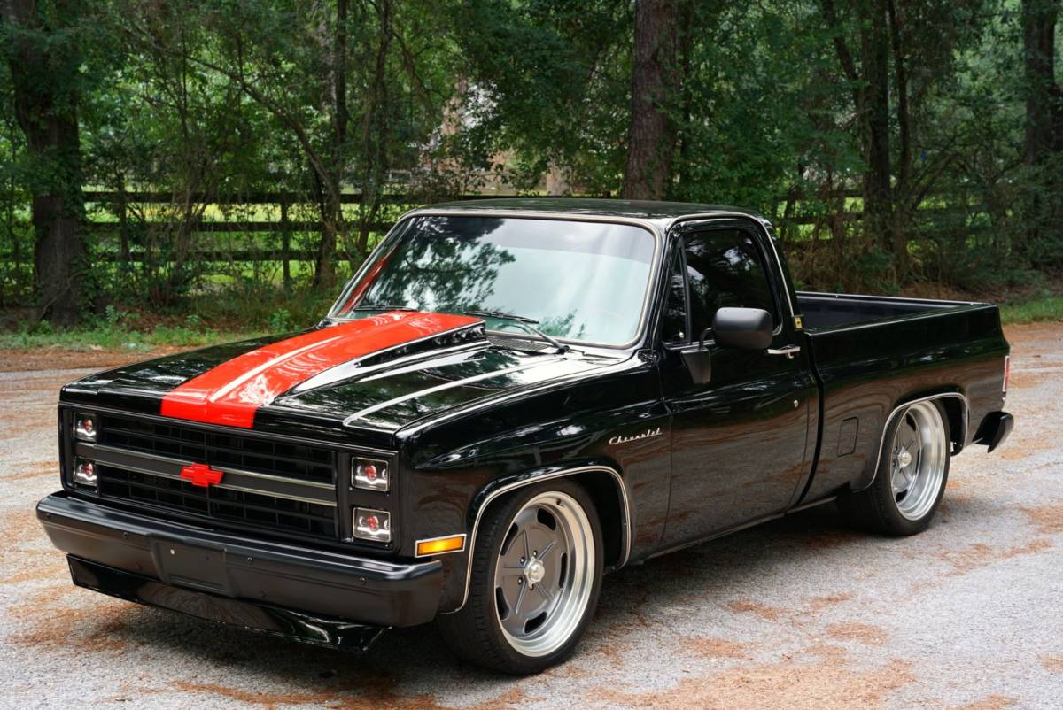 Chevrolet-silverado-1500-1985-black