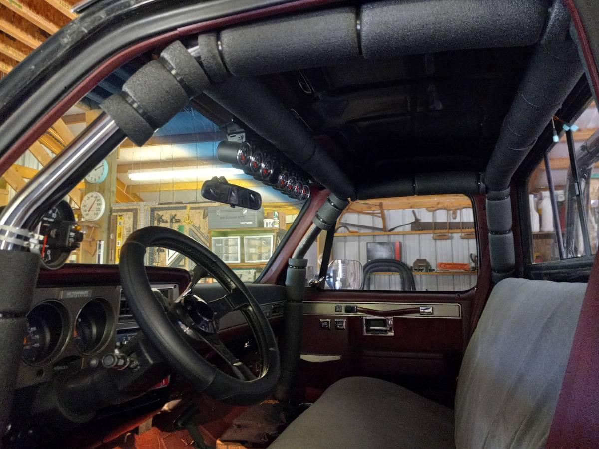 Chevrolet-silverado-1500-1987-black-4