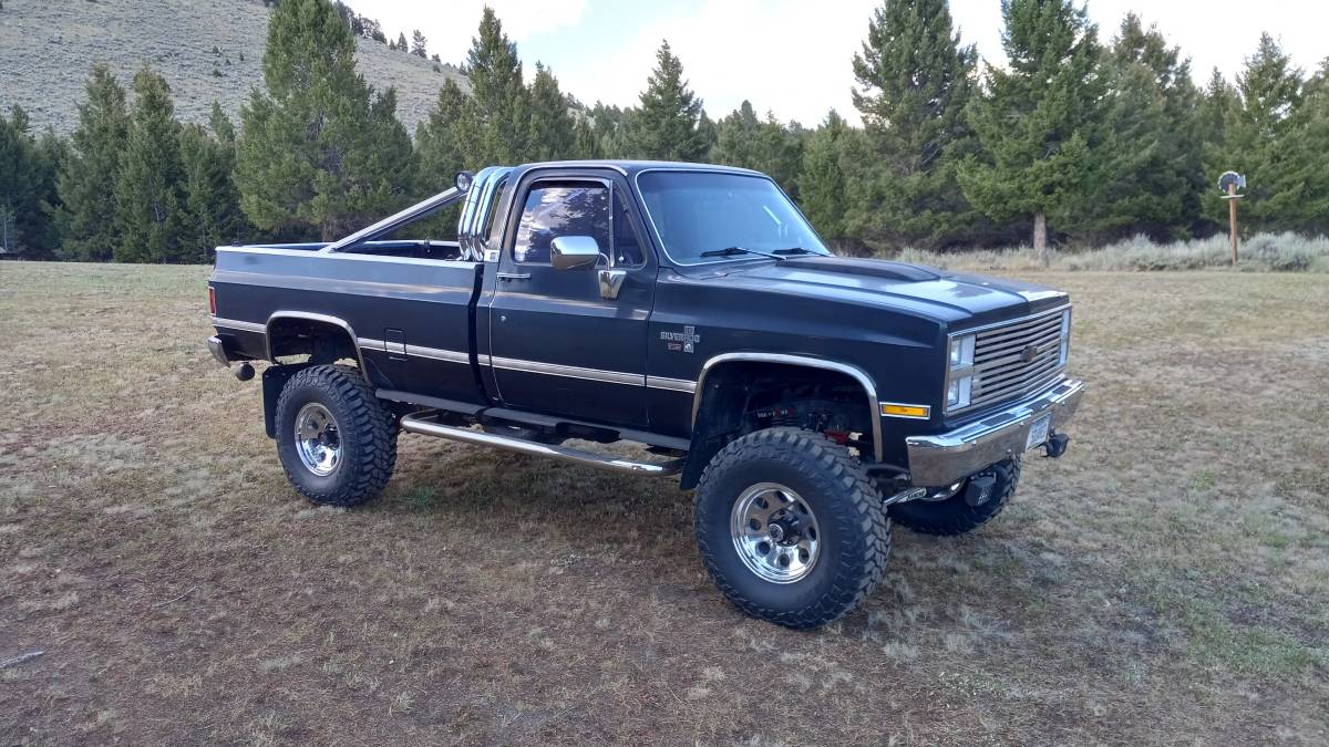 Chevrolet-silverado-1500-1987-black