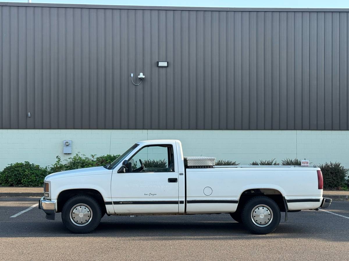 Chevrolet-silverado-1500-1989-white-5