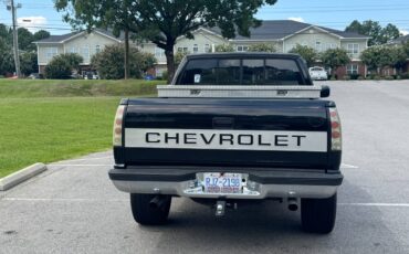 Chevrolet-silverado-1500-1990-black-2