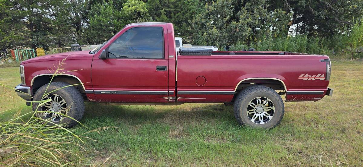 Chevrolet-silverado-1500-1990-red-1