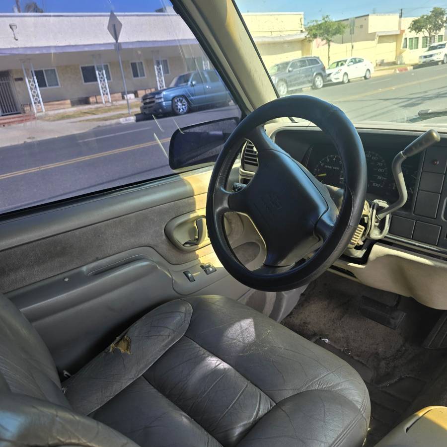 Chevrolet-silverado-1500-1995-4