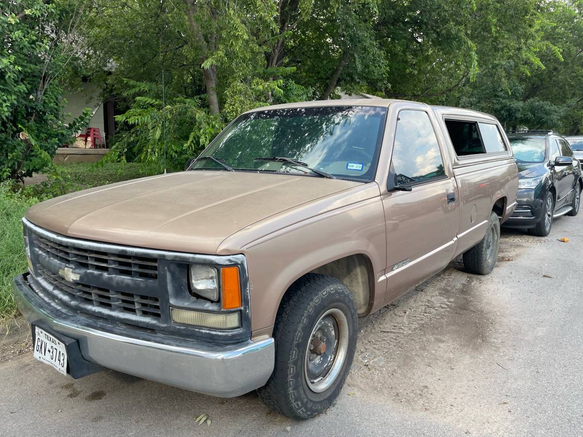 Chevrolet-silverado-1500-1995-brown-1