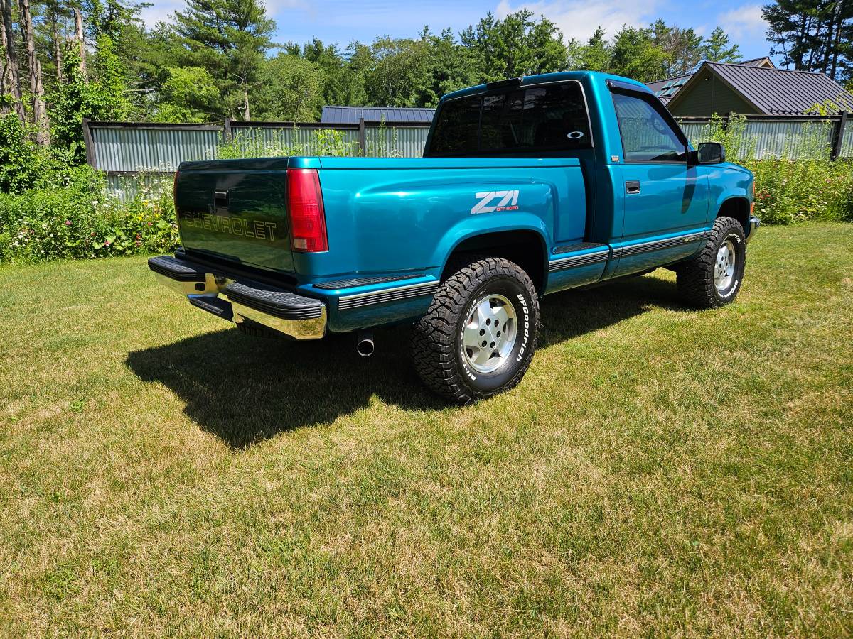 Chevrolet-silverado-1500-1995-green-2