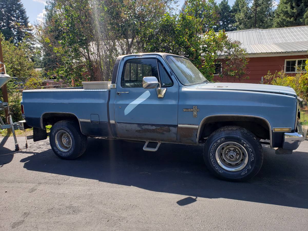 Chevrolet-silverado-1500-lt-4x4-diesel-1984