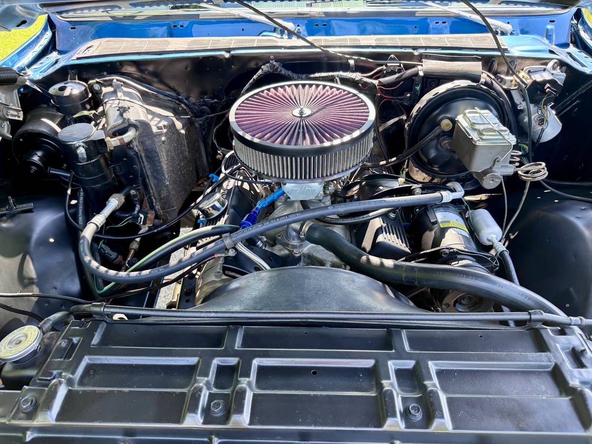 Chevrolet-silverado-1975-12