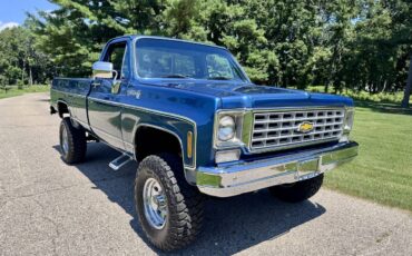 Chevrolet-silverado-1975-2