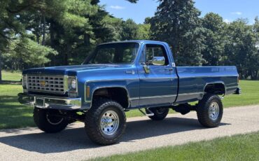 Chevrolet-silverado-1975-3