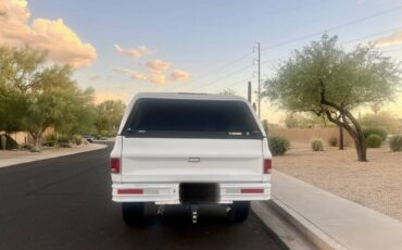 Chevrolet-silverado-1977-white-11