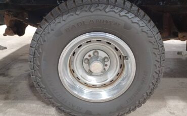 Chevrolet-silverado-1983-1