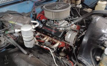 Chevrolet-silverado-1983-16
