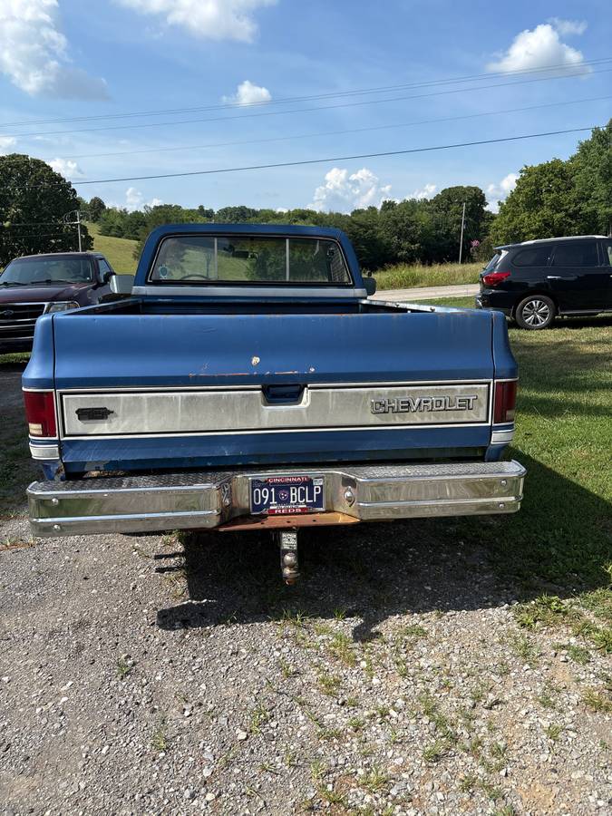 Chevrolet-silverado-1985-blue-3