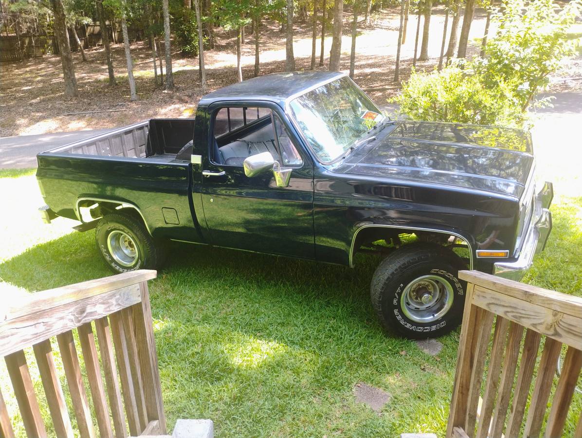 Chevrolet-silverado-1985-blue
