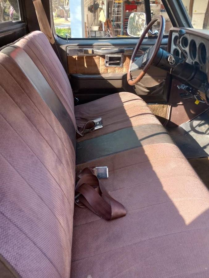 Chevrolet-silverado-1986-brown-10