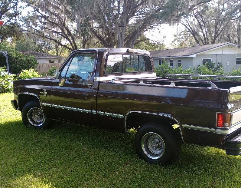 Chevrolet-silverado-1986-brown-2