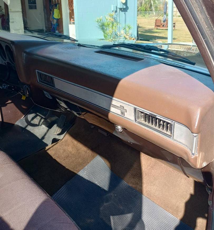Chevrolet-silverado-1986-brown-9