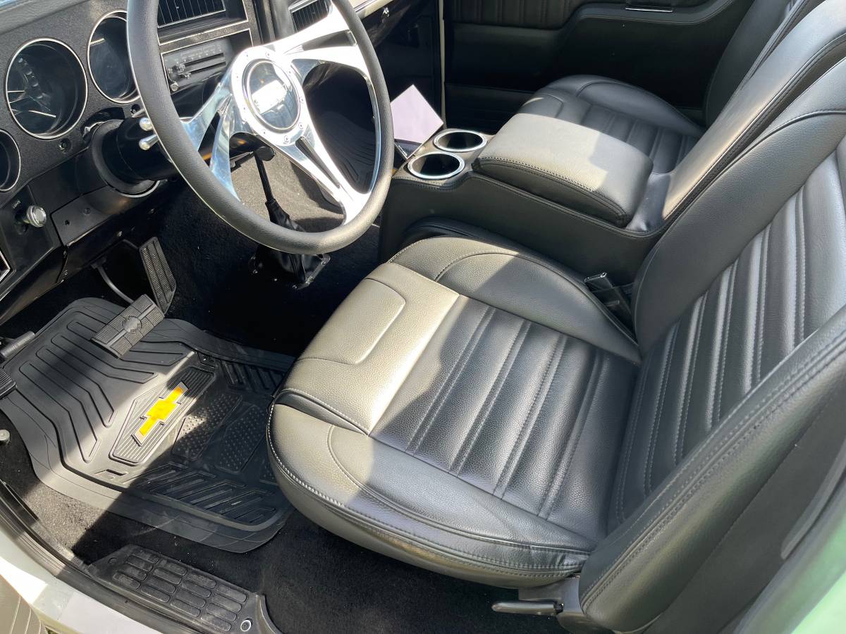 Chevrolet-silverado-1986-white-5