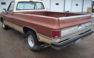 Chevrolet-silverado-1987-brown-1