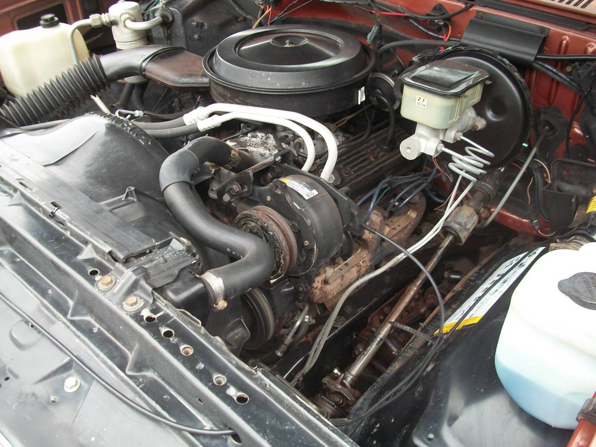 Chevrolet-silverado-1987-brown-20
