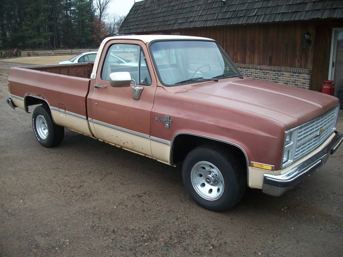 Chevrolet-silverado-1987-brown-7