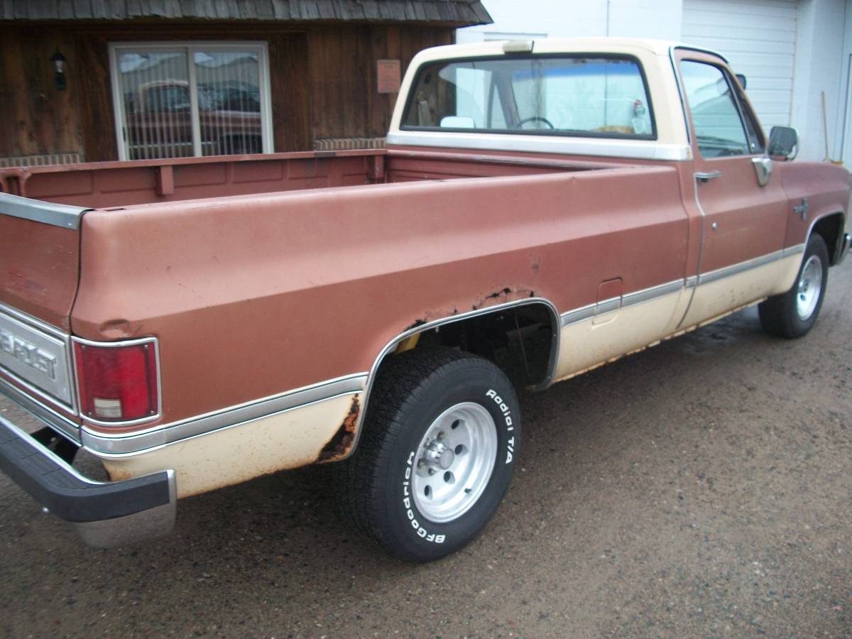 Chevrolet-silverado-1987-brown-9