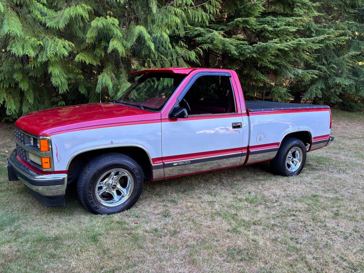 Chevrolet-silverado-1988-red-1
