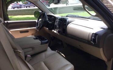 Chevrolet-silverado-1990-silver-5