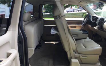 Chevrolet-silverado-1990-silver-8