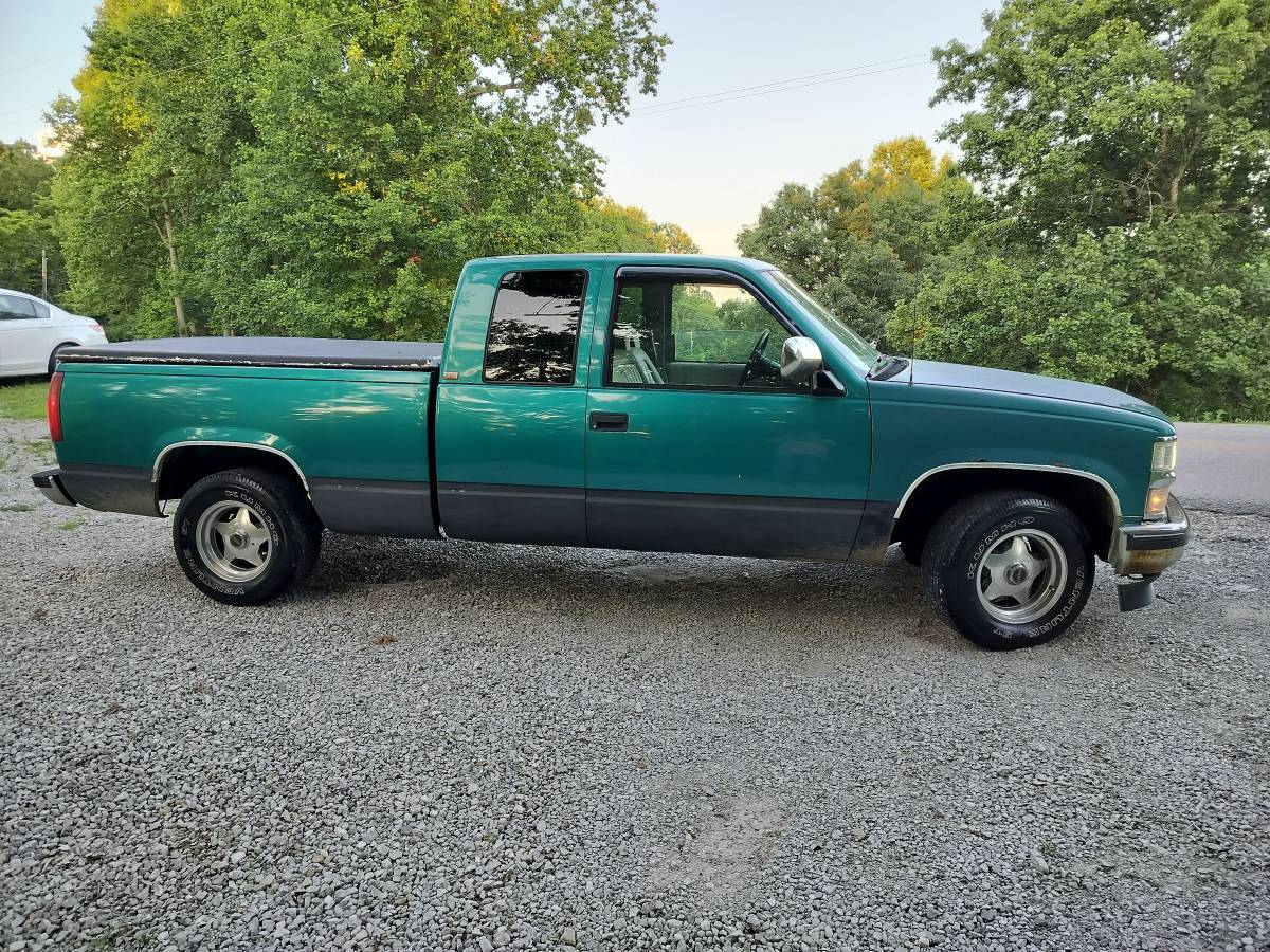 Chevrolet-silverado-1994-green-1