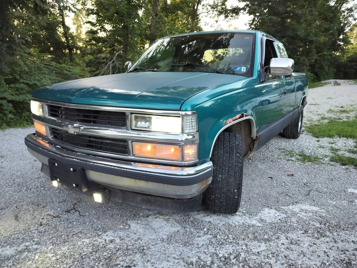Chevrolet-silverado-1994-green-11