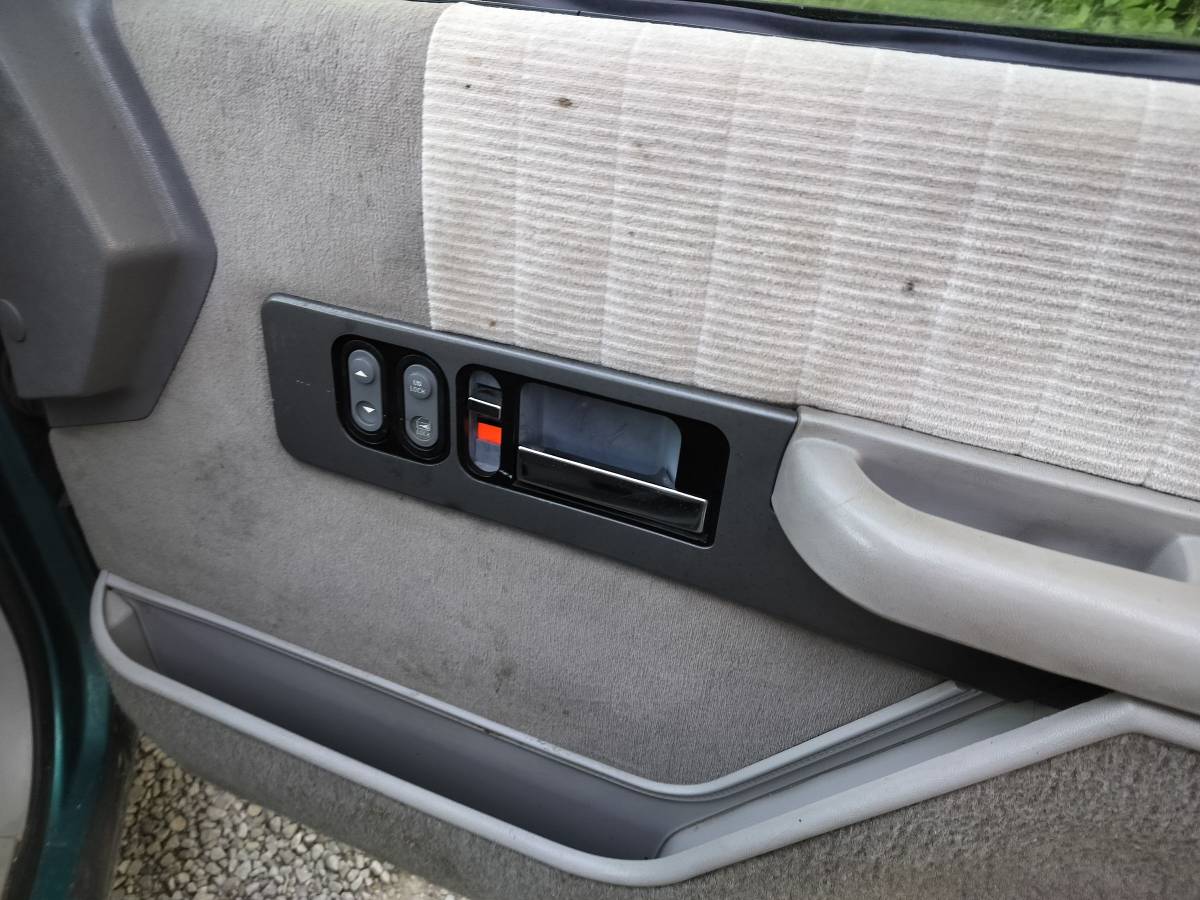 Chevrolet-silverado-1994-green-15