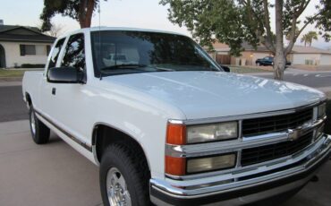 Chevrolet-silverado-2500-4x4-1995-white-2