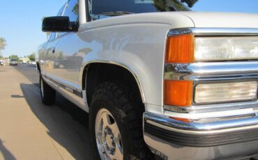 Chevrolet-silverado-2500-4x4-1995-white-7