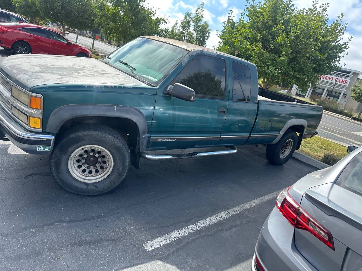 Chevrolet-silverado-2500-hd-crew-cab-diesel-1995-green-7