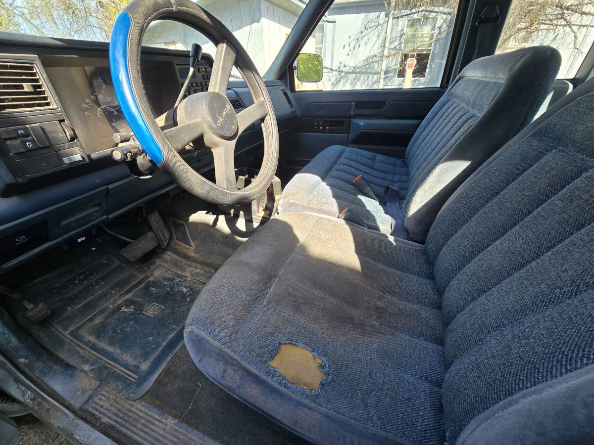 Chevrolet-silverado-2500hd-1989-blue-16