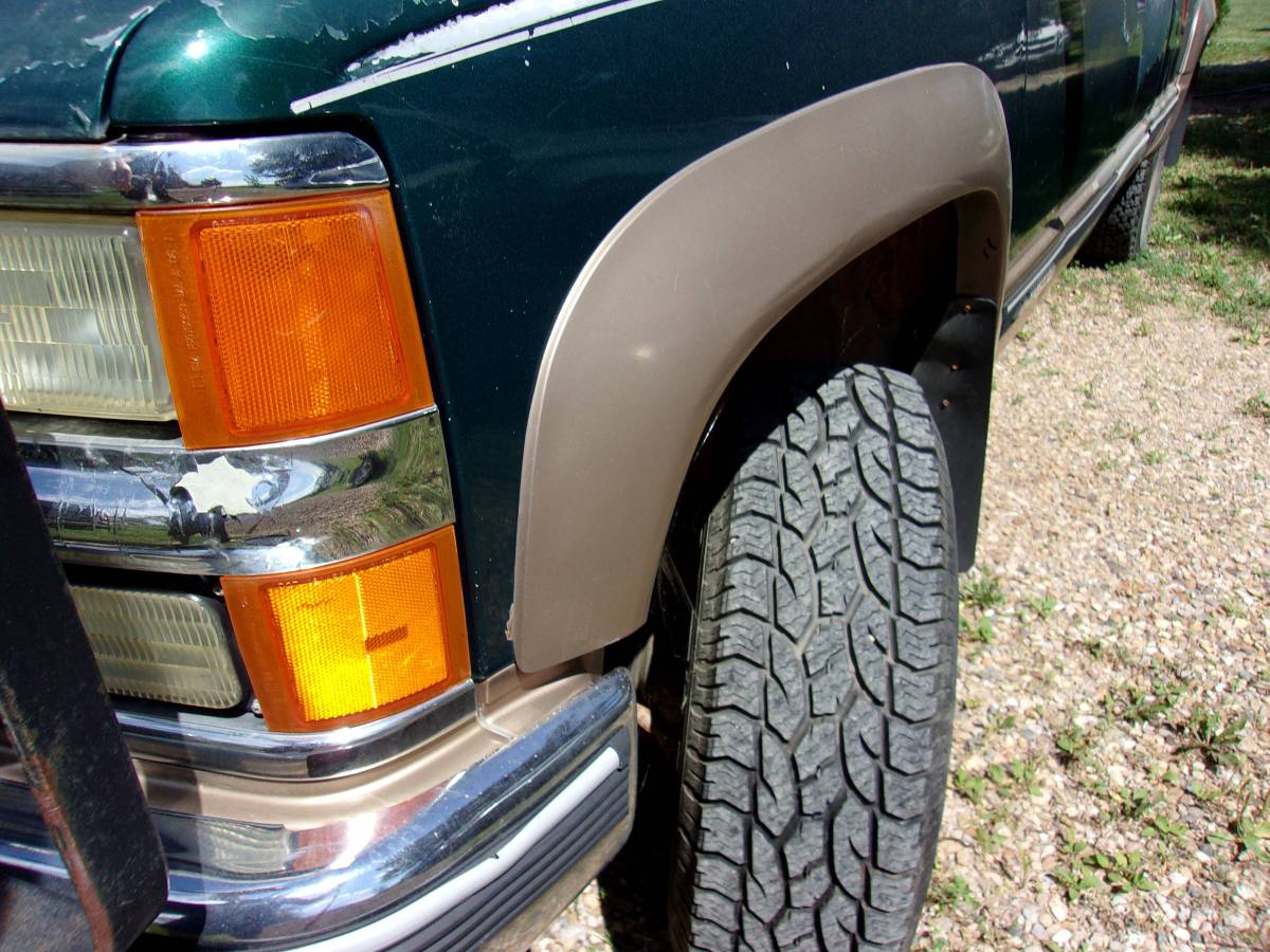 Chevrolet-silverado-2500hd-1995-green-1