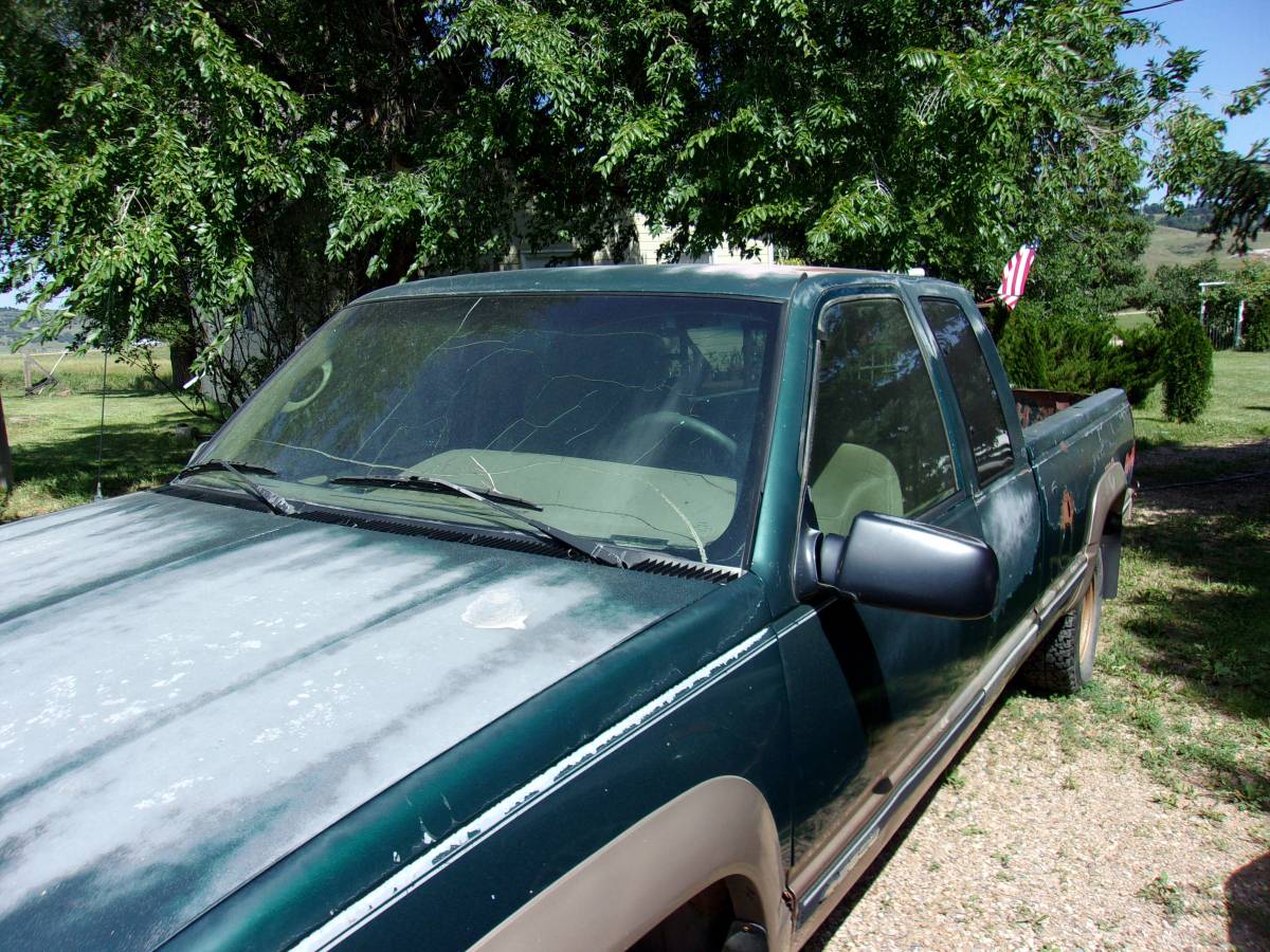 Chevrolet-silverado-2500hd-1995-green