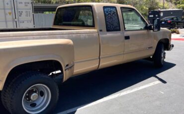 Chevrolet-silverado-3500-1988-3
