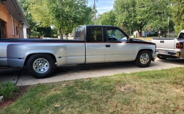 Chevrolet-silverado-3500-1988-black-13