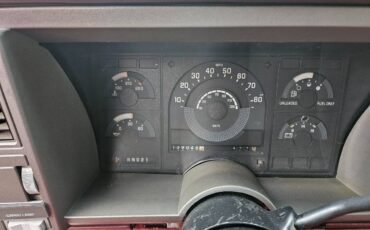Chevrolet-silverado-3500-1988-black-8